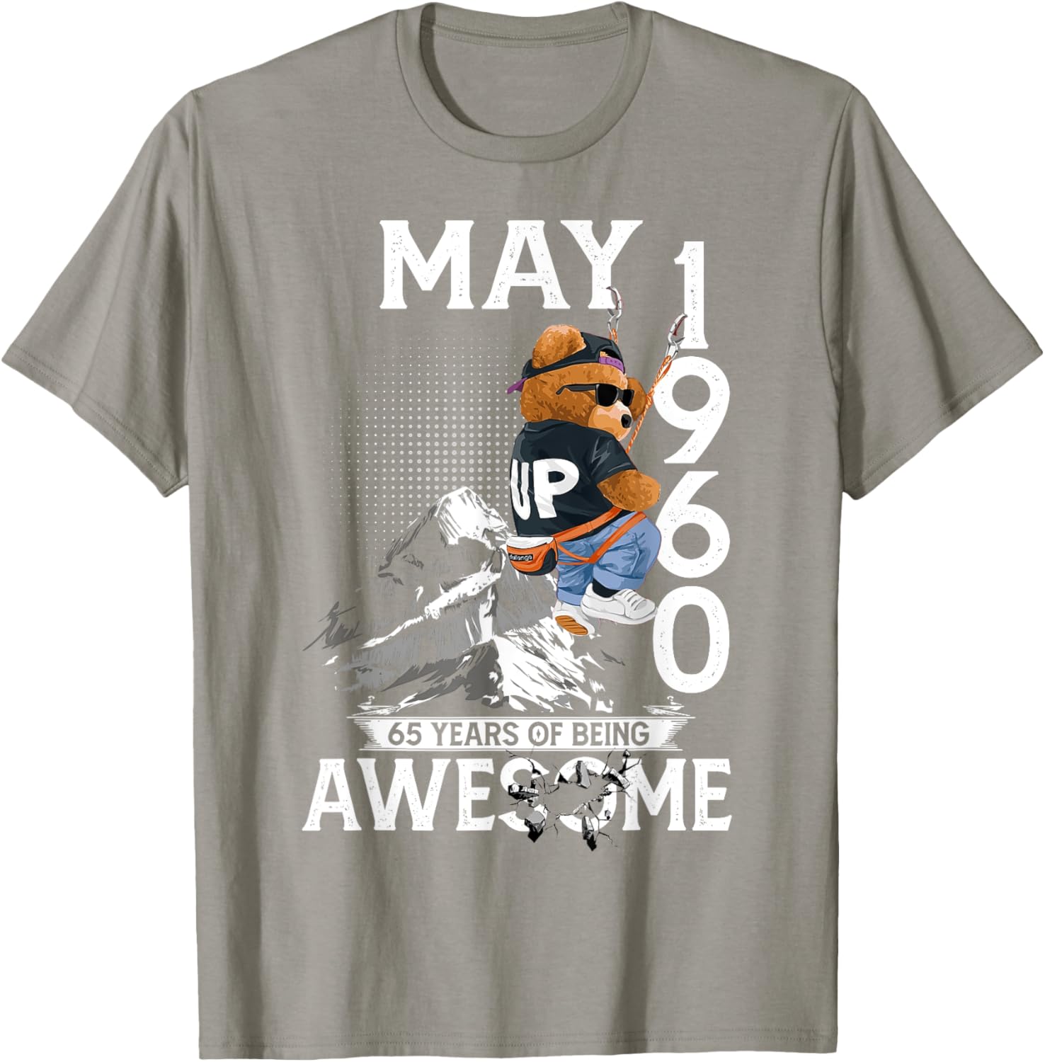 65th Birthday Bear Legends T-Shirt for Men May 1960 Vintage Style - 10